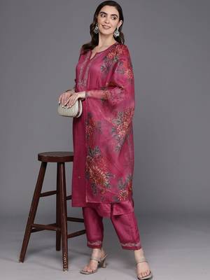 Women Ethnic Motifs Embroidered Thread Work Kurta with Trousers & With Dupatta 6