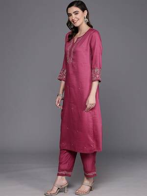 Women Ethnic Motifs Embroidered Thread Work Kurta with Trousers & With Dupatta 7