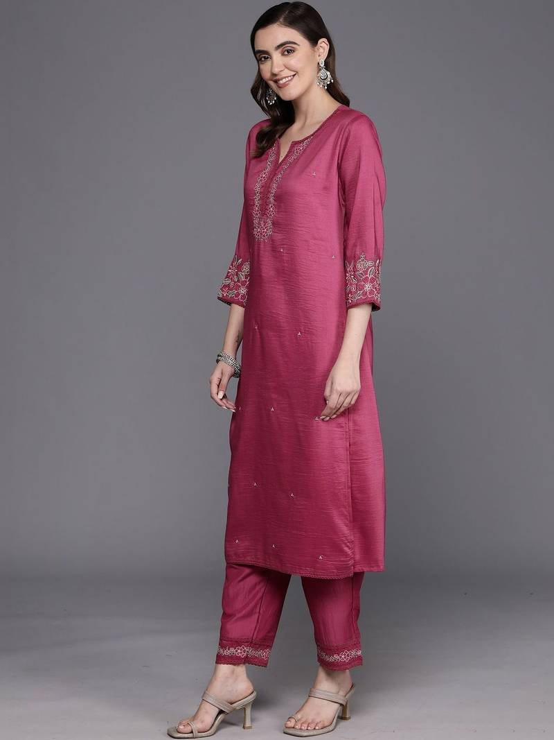Women Ethnic Motifs Embroidered Thread Work Kurta with Trousers & With Dupatta