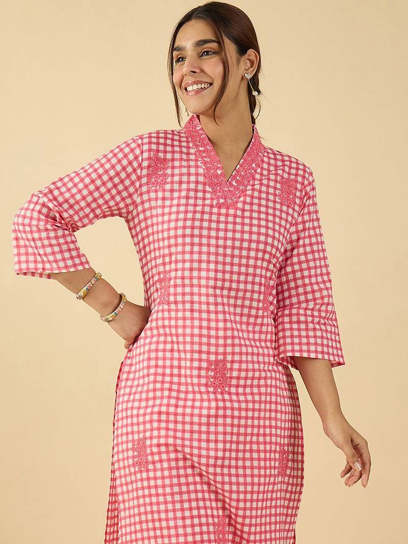 Checked V Neck Thread Work Cotton Straight Kurta With Trousers