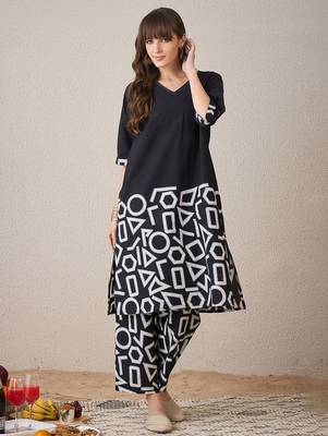 Geometric Printed V-Neck Cotton A-Line Kurta With Palazzos 1