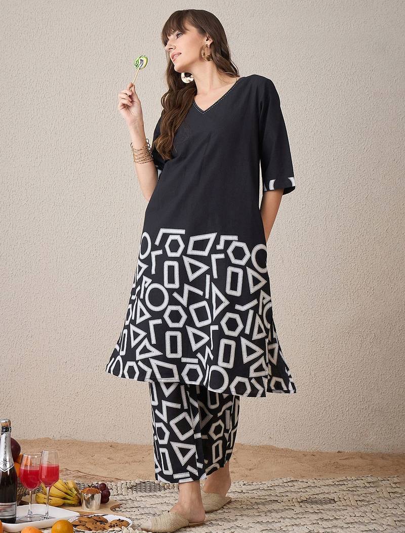 Geometric Printed V-Neck Cotton A-Line Kurta With Palazzos