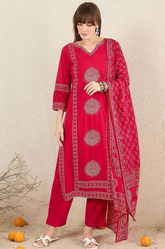 Ethnic Motifs Printed Cotton V-Neck Straight Kurta with Trousers & Dupatta