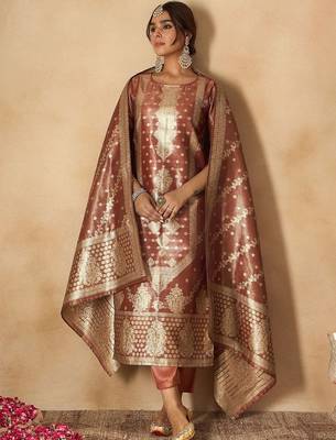 Women Ethnic Motifs Kurta with Trousers & With Dupatta 1