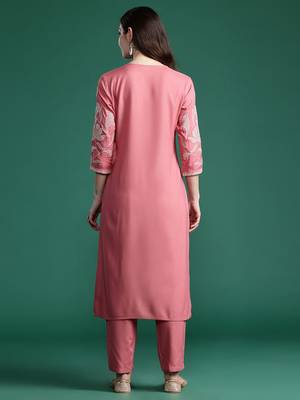 Floral Embroidered Sequinned Cotton Kurta with Trousers 5