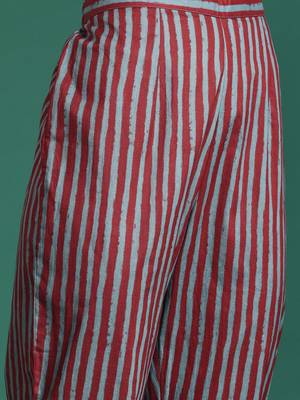 Floral Striped Cotton Kurta with Trousers & Dupatta 3