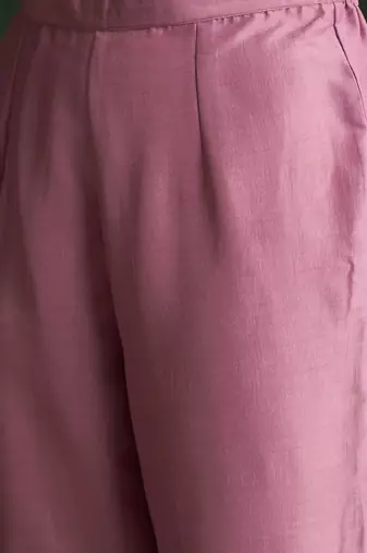 Women Floral Yoke Design Thread Work Kurta with Trousers & With Dupatta