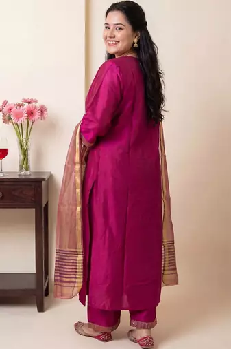 Women Embroidered Thread Work Kurta With Trousers & Dupatta
