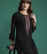 Ethnic Motifs Embroidered Thread Work Kurta with Trousers