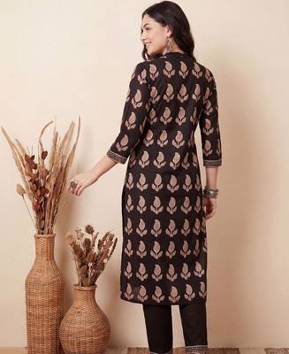 Women Ethnic Motifs Printed Cotton Kurta with Trousers & With Dupatta 6