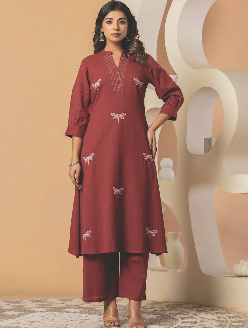 Women Embroidered Thread Work Cotton Kurta with Palazzos