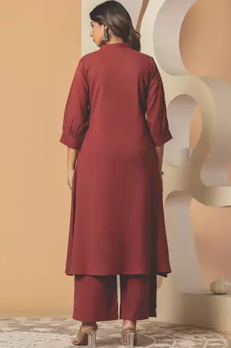 Women Embroidered Thread Work Cotton Kurta with Palazzos