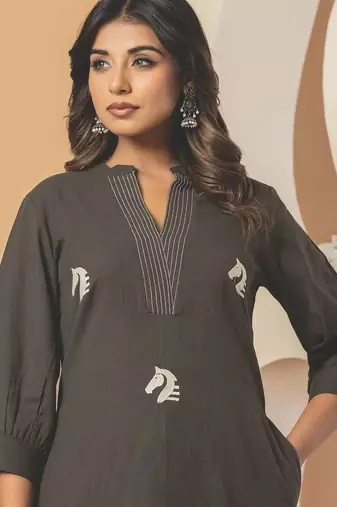 Women Animal Embroidered Thread Work Cotton Kurta with Palazzos