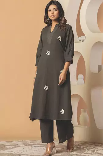 Women Animal Embroidered Thread Work Cotton Kurta with Palazzos