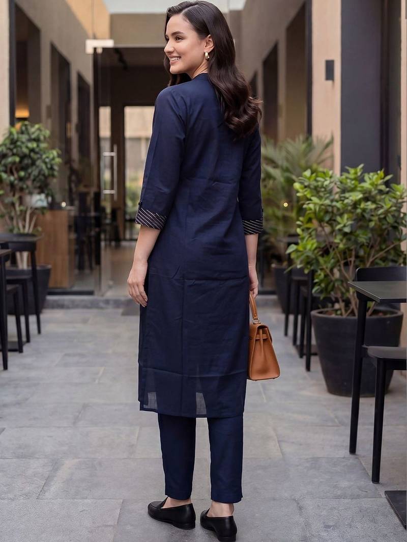 Women Ethnic Motifs Embroidered Thread Work Cotton Kurta with Trousers
