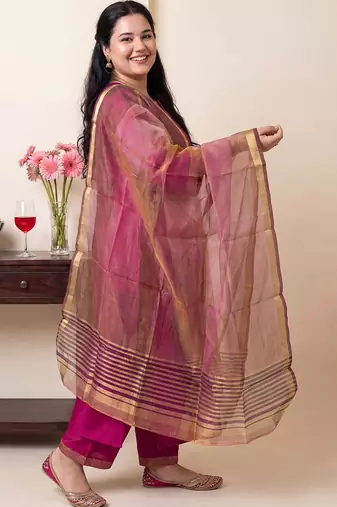 Women Thread Work Kurta with Trousers & With Dupatta