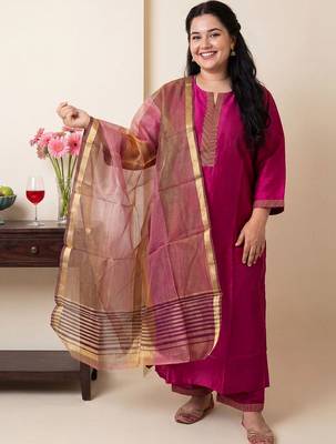 Women Thread Work Kurta with Trousers & With Dupatta 6