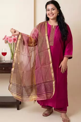 Women Thread Work Kurta with Trousers & With Dupatta