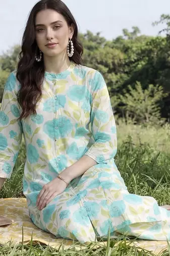 Women Floral Printed Kurta with Palazzos