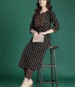 Women Printed Pleated Mirror Work Cotton Kurta with Trousers