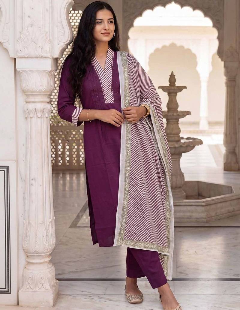 Women Thread Work Cotton Kurta with Trousers & With Dupatta