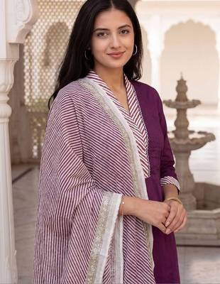 Women Thread Work Cotton Kurta with Trousers & With Dupatta 3