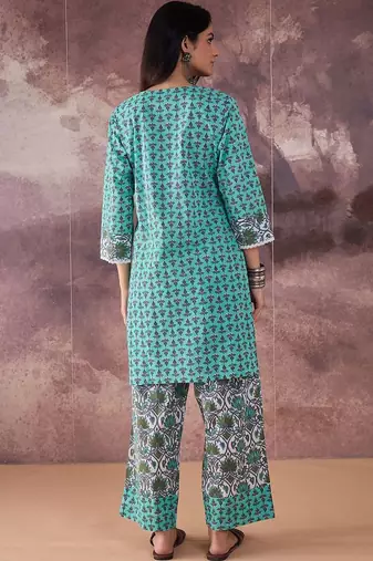 Women Ethnic Motifs Printed Cotton Kurta with Palazzos