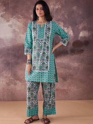 Women Ethnic Motifs Printed Cotton Kurta with Palazzos 6