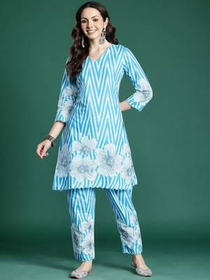 Floral Printed Cotton Kurta with Trousers 4