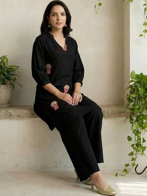 Women Embroidered Cotton Kurti with Palazzos 5