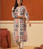 Women Printed Kurta with Trousers