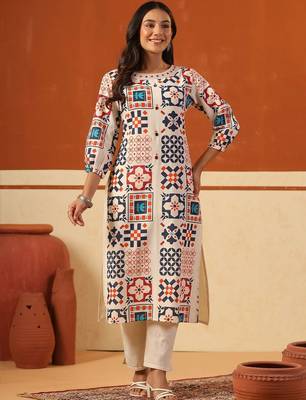 Women Printed Kurta with Trousers 4