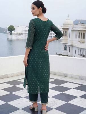 Women Embroidered Chanderi Silk Kurta with Trousers & With Dupatta 3