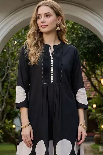 Women Printed Pleated Thread Work Cotton Kurta with Trousers