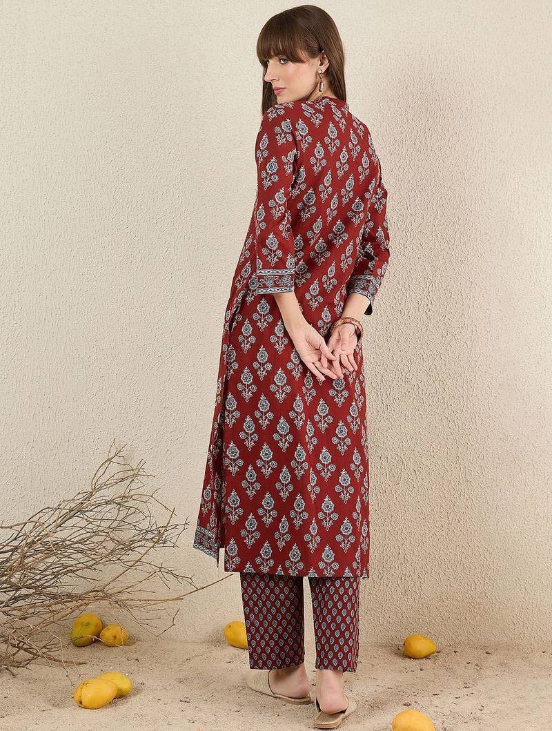 Women Floral Printed Cotton Kurta with Trousers