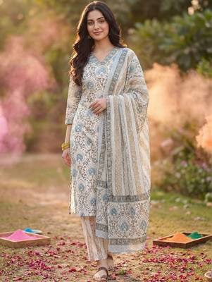 Women Ethnic Motifs Printed Cotton Kurta with Trousers & With Dupatta 5