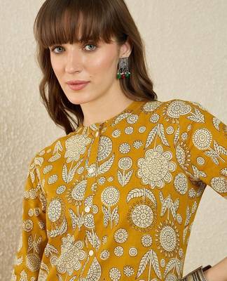 Floral Printed Cotton Kurta With Trouser 2