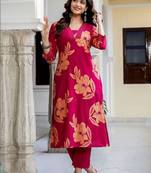 Women Printed Cotton Kurta with Trousers