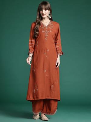 Embroidered Thread Work Kurta with Trousers 1