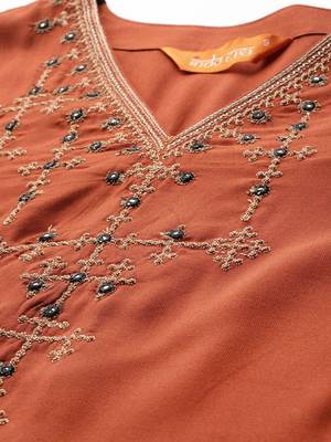 Embroidered Thread Work Kurta with Trousers 2