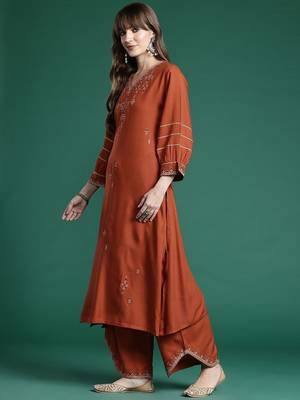 Embroidered Thread Work Kurta with Trousers 4