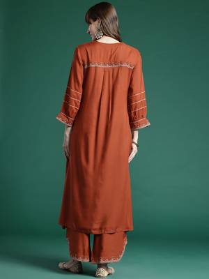 Embroidered Thread Work Kurta with Trousers 5