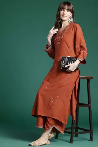 Embroidered Thread Work Kurta with Trousers