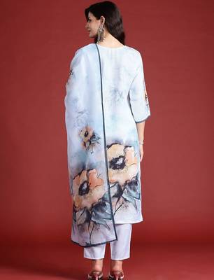 Floral Printed Beads & Stones Chanderi Silk Kurta With Trousers & Dupatta 7