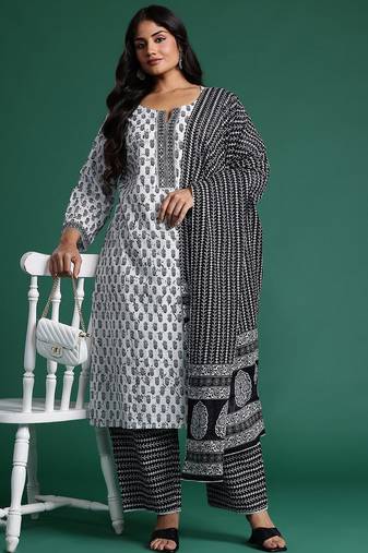 Plus Size Printed Kurta with Trousers & Dupatta