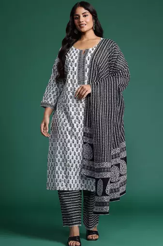 Plus Size Printed Kurta with Trousers & Dupatta