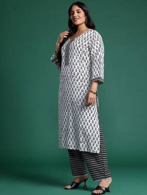 Plus Size Printed Kurta with Trousers & Dupatta 6