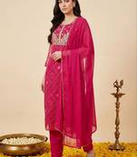 Women Bandhani Printed Kurta with Trousers & With Dupatta