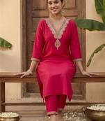 Women Ethnic Motifs Embroidered Kurta with Trousers