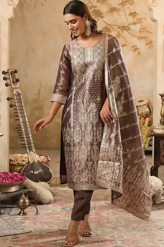 Women Kurta with Trousers & With Dupatta